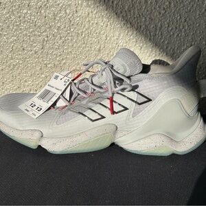 Adidas Patrick Mahomes 1 IMPACT FLX SHOES Gray Sliver  men’s size 12 NWT